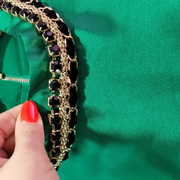 Mac Duggal black and green A-line prom dress with neck embellishments - Picture 3 of 5